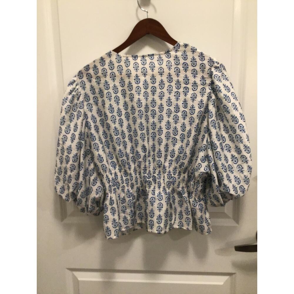 H & M white and floral pattern - Picture 4 of 13